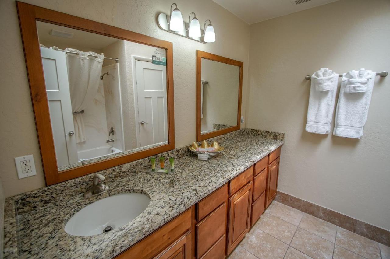 Multi Resorts At Villas At Southgate St. George Exterior foto