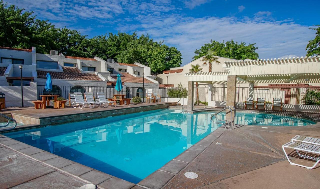 Multi Resorts At Villas At Southgate St. George Exterior foto